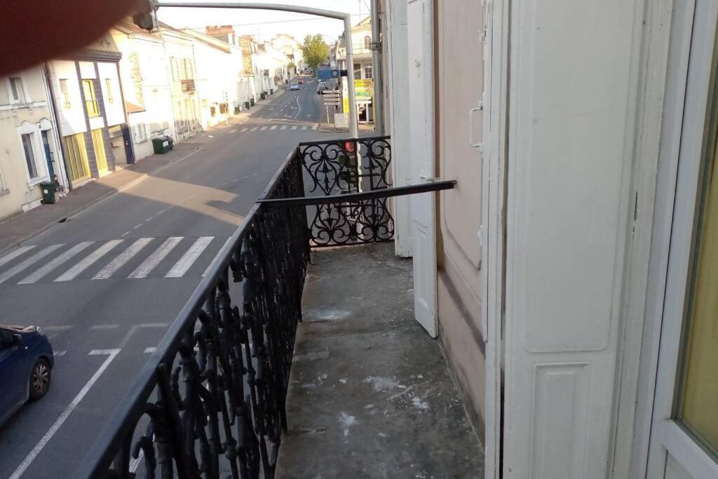 Charmant Appartement A Périgueux Exteriör bild